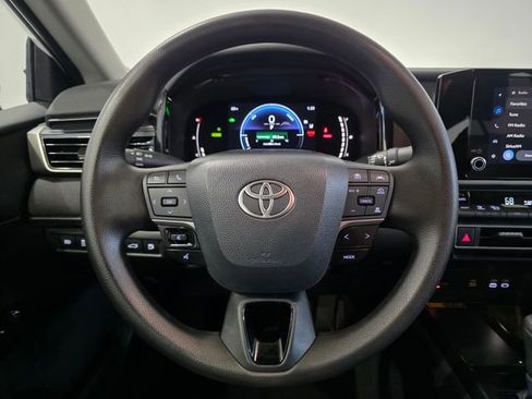 Used 2026 Toyota Camry LE FWD image 16