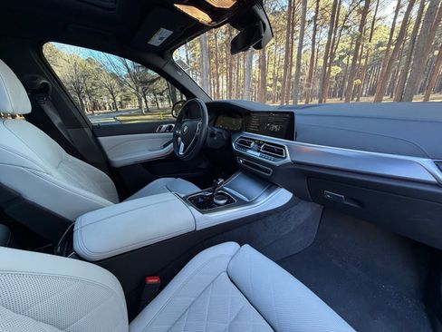 Certified 2023 BMW X5 xDrive40i w/ Luxury Seating Package image 21