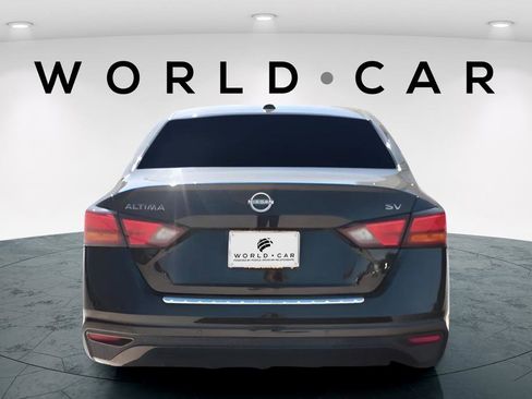 Used 2023 Nissan Altima 2.5 SV image 6