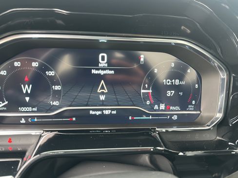 Used 2024 GMC Sierra 2500 SLE image 16