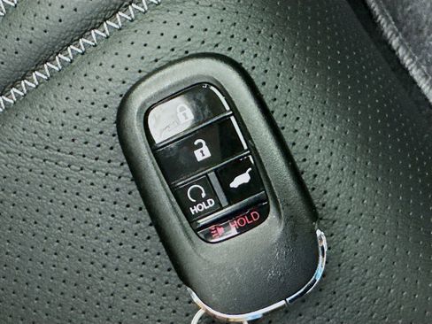 Used 2026 Honda HR-V EX-L image 37