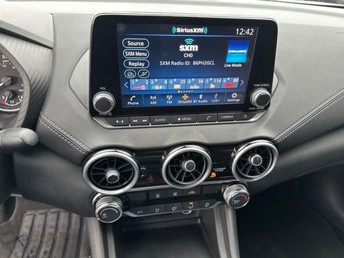 Used 2025 Nissan Sentra SV w/ Trunk Package image 21