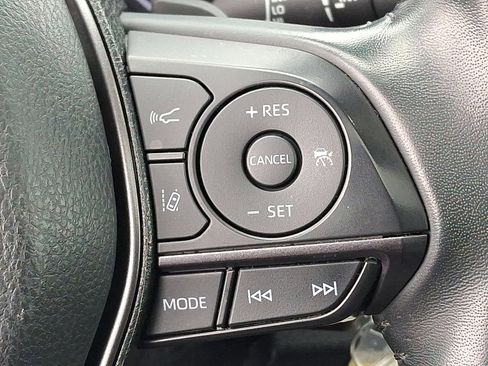 Used 2023 Toyota Camry SE image 23