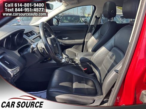 Used 2020 Jaguar E-PACE image 8