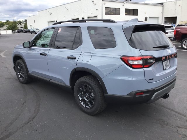 New 2026 Honda Pilot TrailSport image 5