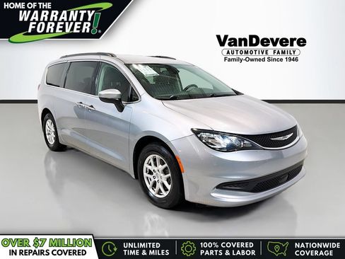 Used 2021 Chrysler Voyager Lxi FWD image 1