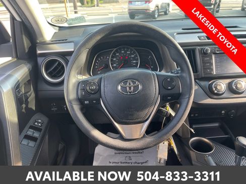 Used 2015 Toyota RAV4 LE FWD image 22