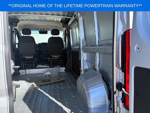 New 2026 RAM ProMaster 1500 w/ Convenience Group FWD image 21