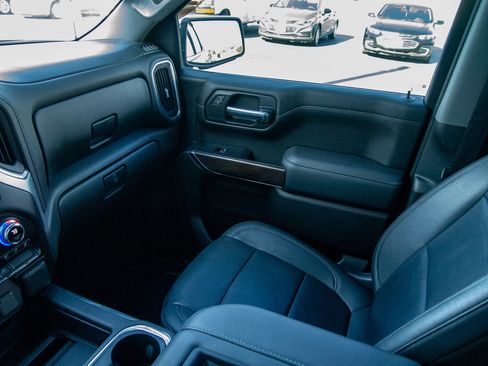 Used 2021 GMC Sierra 1500 SLT w/ SLT Premium Package image 15