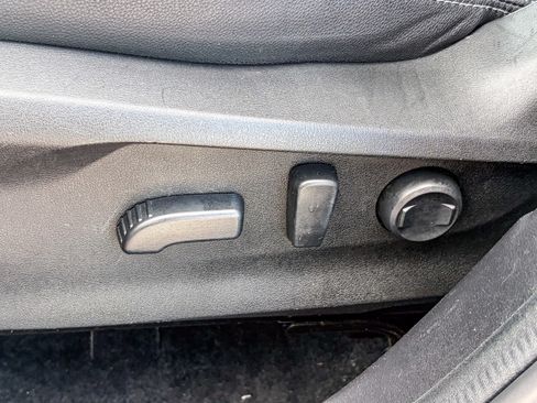 Used 2019 Subaru Forester Premium AWD/4WD image 20