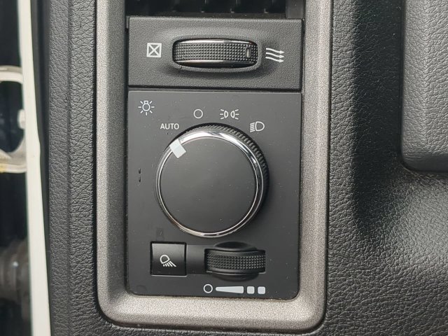 Used 2018 RAM 1500 Tradesman w/ Popular Equipment Group RWD image 23