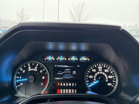 Used 2015 Ford F150 XLT w/ Equipment Group 302A Luxury image 16