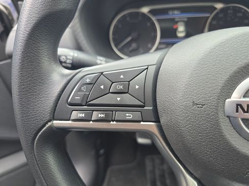 Used 2023 Nissan Sentra SV image 21