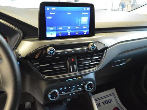 Used 2025 Ford Escape Active FWD image 19