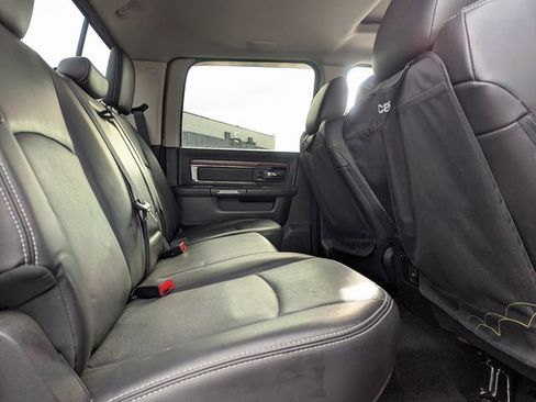 Used 2016 RAM 3500 Laramie image 33