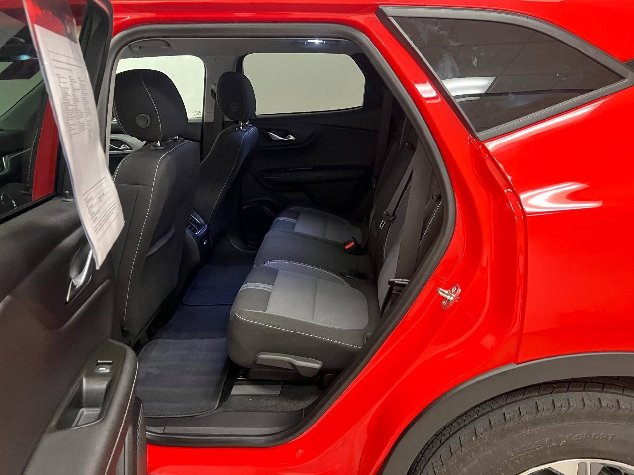 Used 2026 Chevrolet Blazer LT FWD image 22