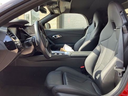Used 2026 BMW Z4 sDrive30i RWD image 2