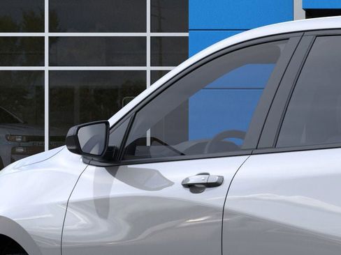 Used 2023 Chevrolet Equinox LS w/ LS Convenience Package image 25