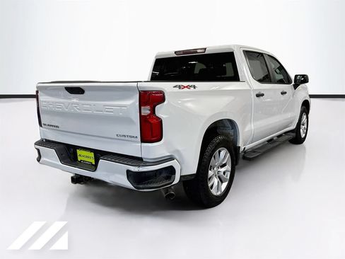 Used 2021 Chevrolet Silverado 1500 Custom AWD/4WD image 5