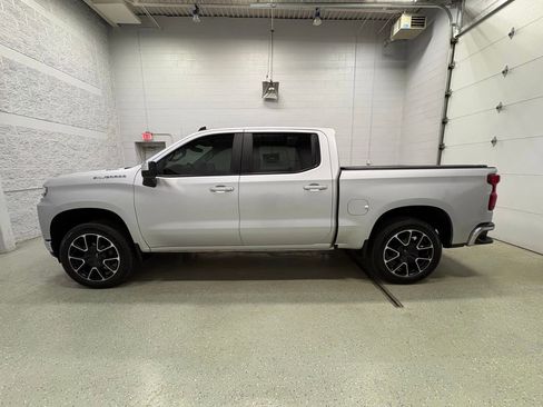Used 2022 Chevrolet Silverado 1500 LT w/ Bed Protection Package image 8