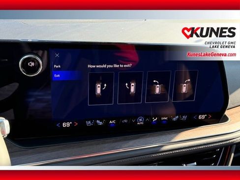 New 2026 Chevrolet Suburban High Country AWD/4WD image 47