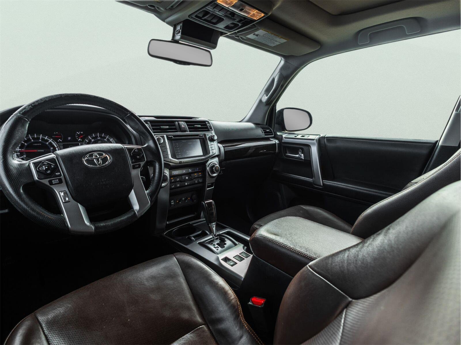 Used 2016 Toyota 4Runner Limited RWD image 2