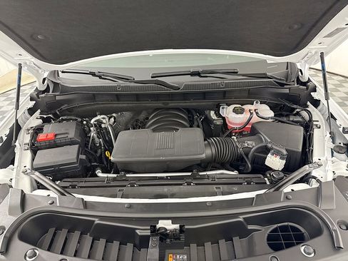 New 2026 Chevrolet Suburban LT w/ Comfort Package image 30