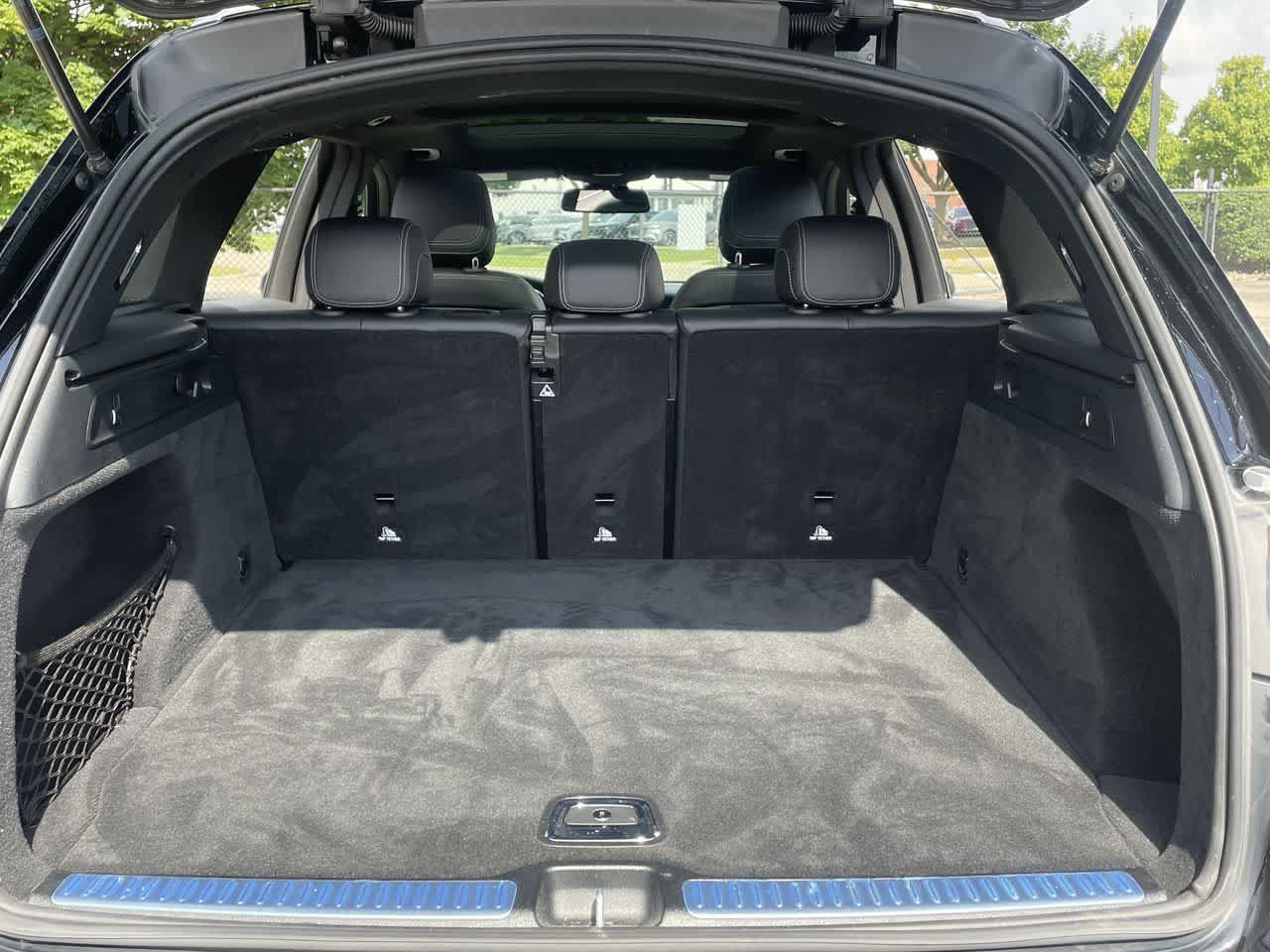 Used 2019 Mercedes-Benz GLC 300 4MATIC image 17