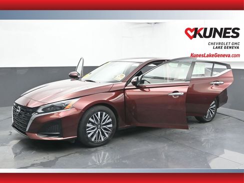 Used 2023 Nissan Altima 2.5 SV image 51