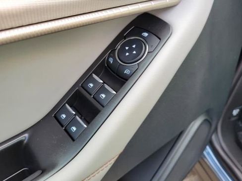 New 2026 Ford Explorer Active image 23