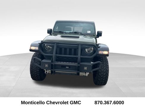 Used 2023 Jeep Gladiator Mojave w/ Cold Weather Group AWD/4WD image 9
