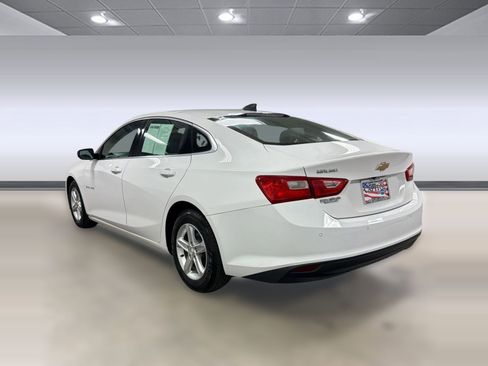 Used 2020 Chevrolet Malibu LS w/ Driver Confidence Package II FWD image 3