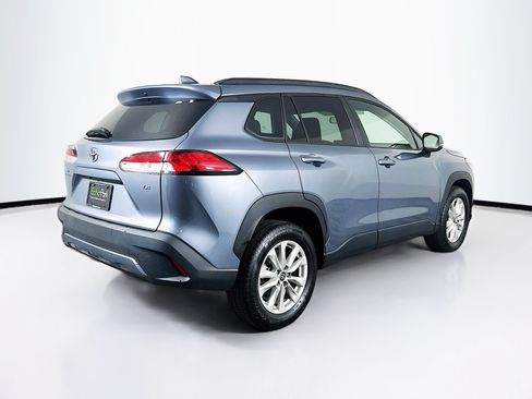 Used 2022 Toyota Corolla Cross LE FWD image 9