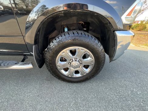 Used 2018 RAM 2500 Laramie w/ Off Road Package AWD/4WD image 40