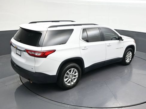 Used 2020 Chevrolet Traverse LT FWD image 18