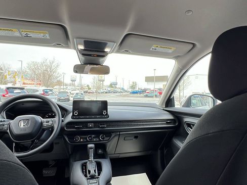 Certified 2025 Honda HR-V LX image 19