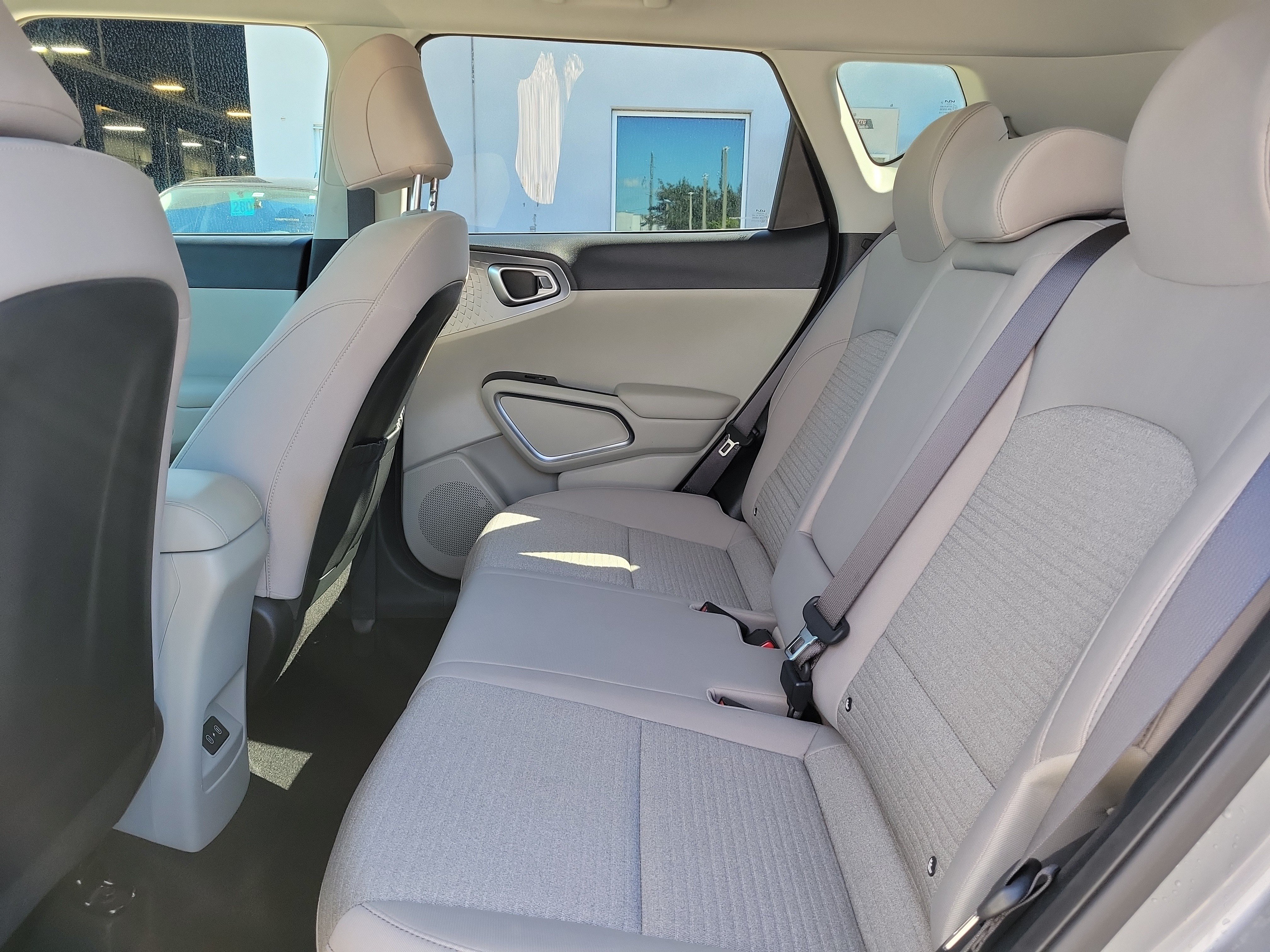 Used 2023 Kia Soul EX FWD image 19
