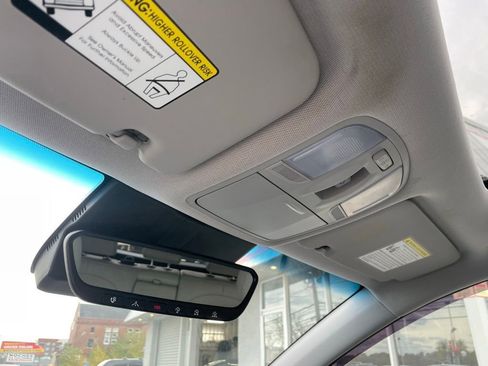 Used 2023 Hyundai Kona Limited image 25