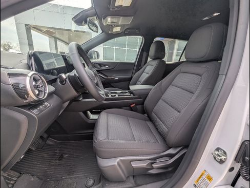 New 2026 Chevrolet Equinox LT w/ Midnight Edition image 12