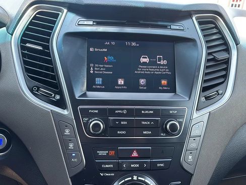 Used 2019 Hyundai Santa Fe XL SE w/ SE Premium Package 02 FWD image 5