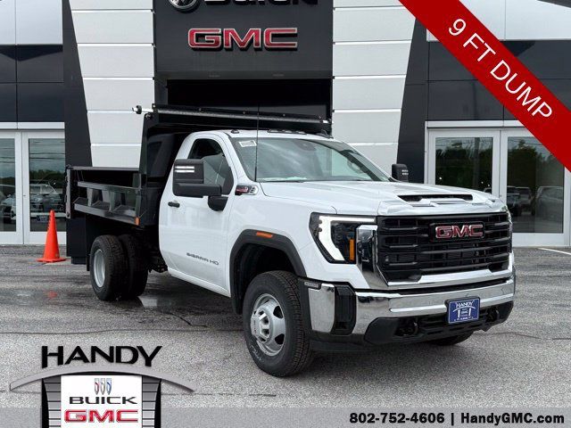 Used 2026 GMC Sierra 3500 Pro w/ Convenience Package AWD/4WD image 1