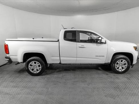 Used 2022 Chevrolet Colorado LT w/ Fleet Safety Package image 9