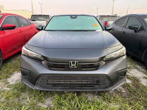 Used 2022 Honda Civic EX image 2