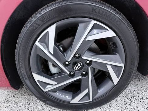 Used 2025 Hyundai Elantra Sport FWD image 10