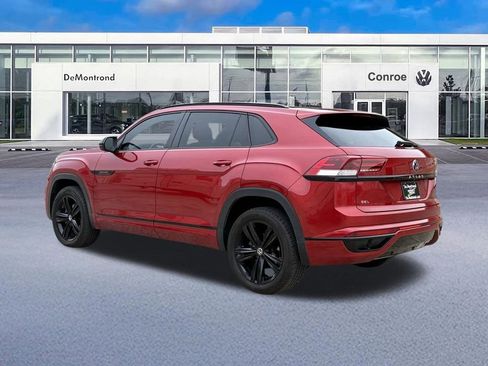 Used 2023 Volkswagen Atlas Cross Sport SEL R-Line image 7