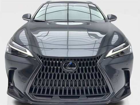 Used 2024 Lexus NX 250 FWD w/ Premium Package image 4