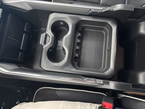 New 2026 RAM 1500 Laramie AWD/4WD image 44