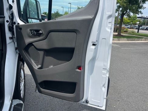 Used 2025 Ford Transit 250 Low Roof w/ Exterior Upgrade Package RWD image 14