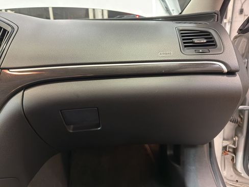 Used 2016 Buick Regal AWD image 24