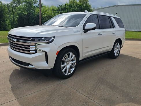 Used 2021 Chevrolet Tahoe High Country AWD/4WD image 1
